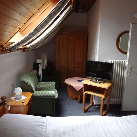 Hotel-Pension Stoeber Jever Buitenkant foto