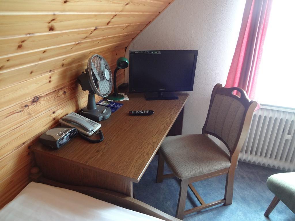 Hotel-Pension Stoeber Jever Buitenkant foto